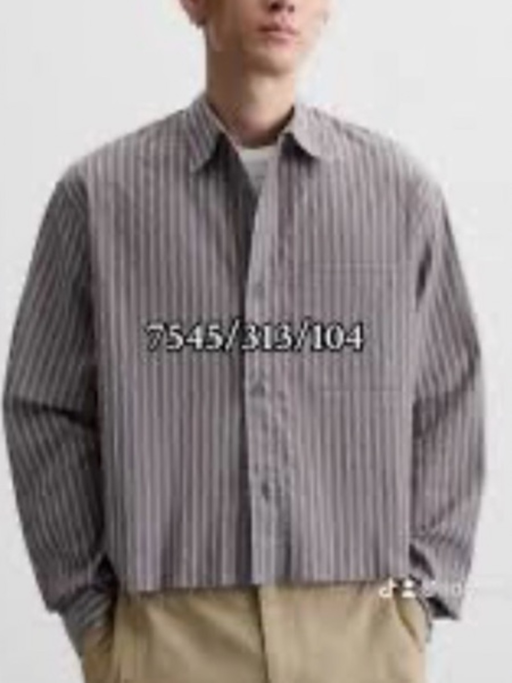 Zara Cropped shirt